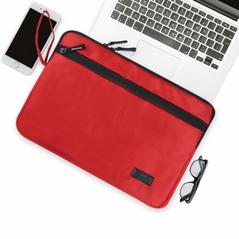 Caselix Eagle Laptop Sleeve Red 15.6 Inch